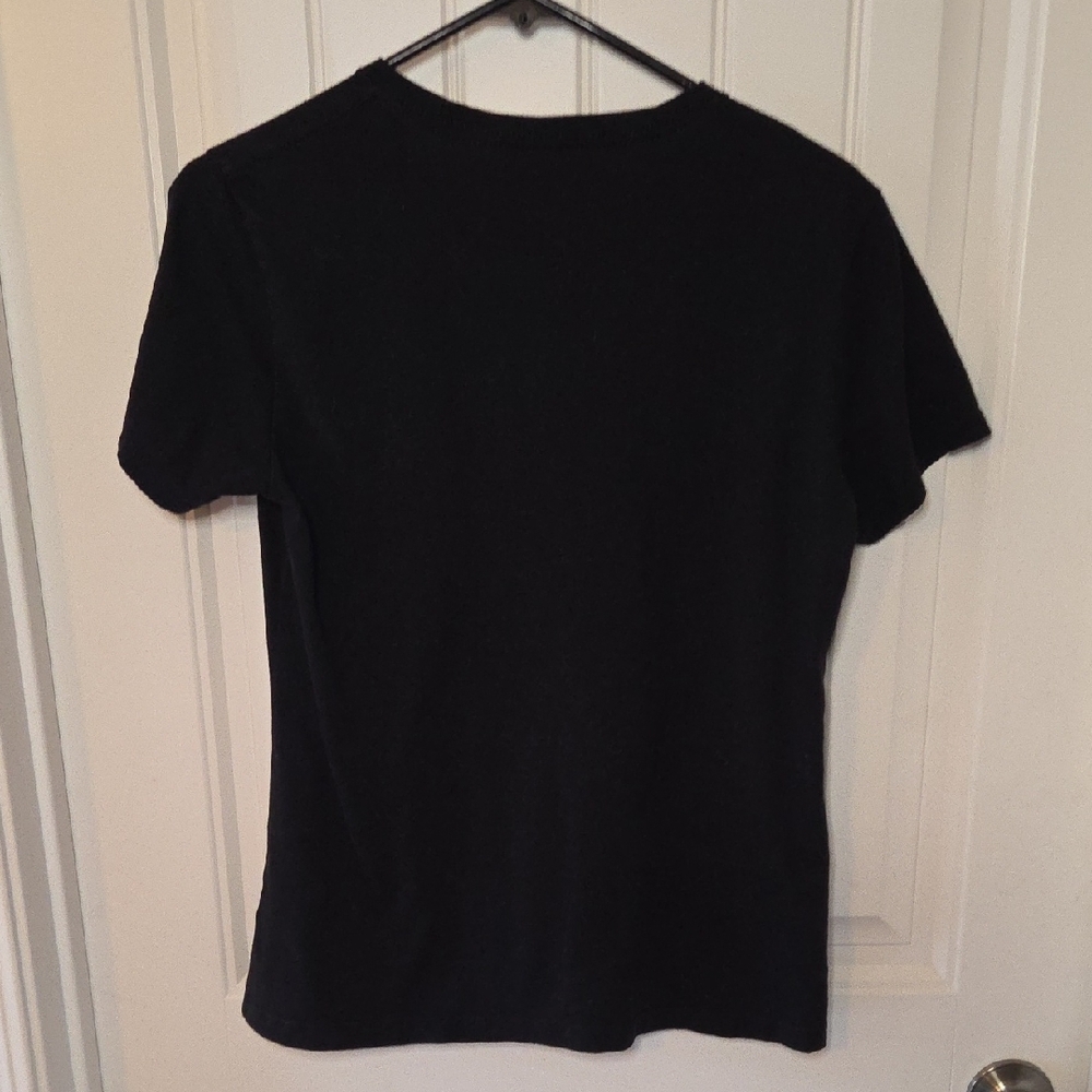 Bee "Whisper Words Of Wisdom" Black Tshirt - Picture 4 of 6